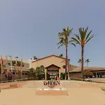 Garden Saladina - Adults Only